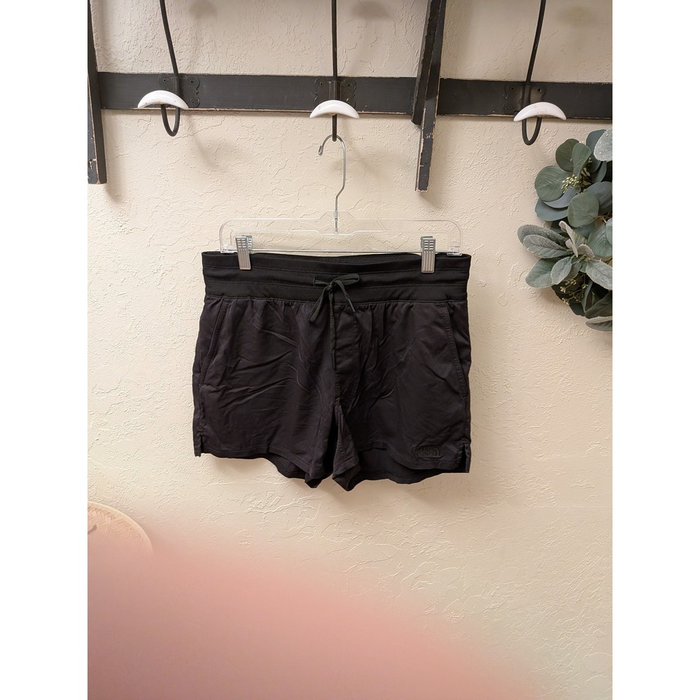 North‎ Face Black Athletic Shorts Womens Size Medium Drawstring Waist Pockets